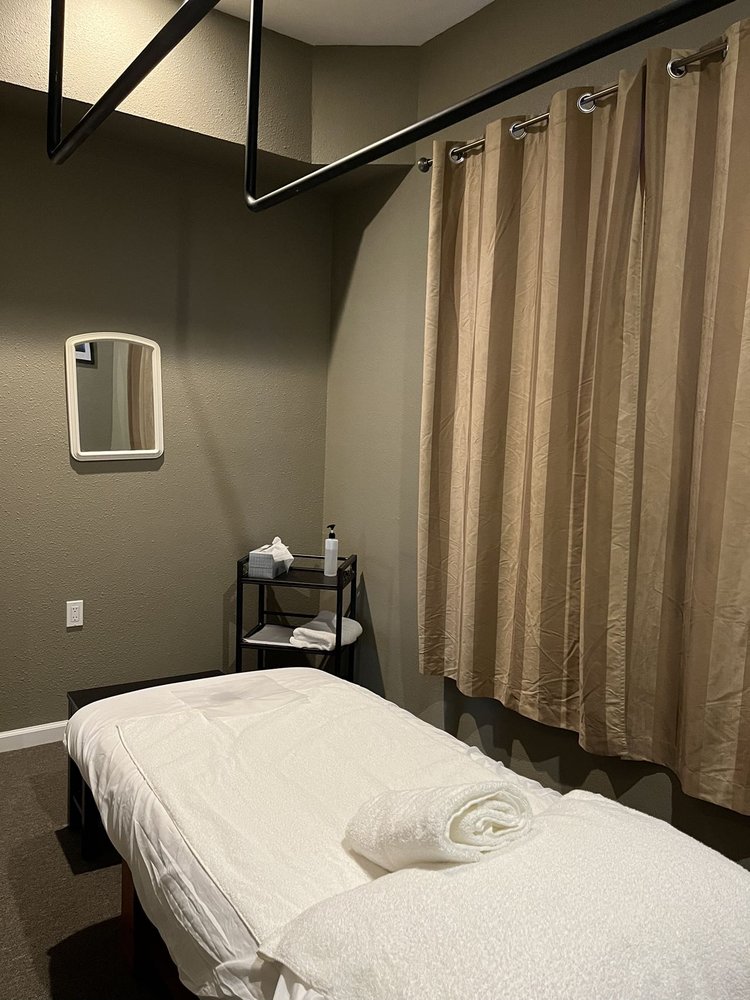 Imperial Court Massage interior